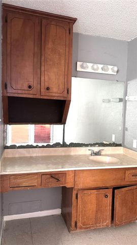 7022 Winter Park Pl, Corpus Christi, TX 78413