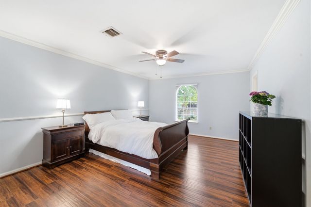 15814 Fleetwood Oaks Drive, Houston, TX 77079