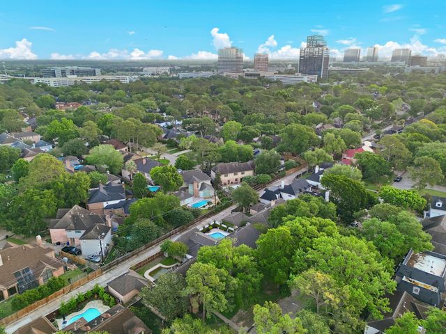 15814 Fleetwood Oaks Drive, Houston, TX 77079