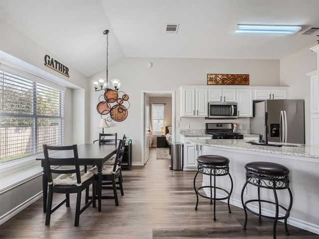 1813 Southeastern TRL, Round Rock, TX 78664