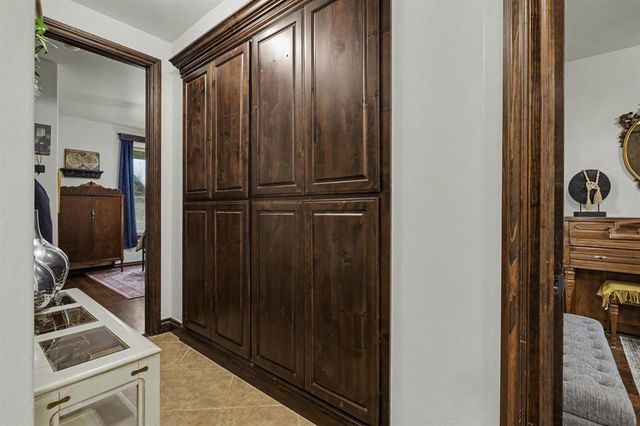 9209 Paseo Del Vita, Oklahoma City, OK 73131