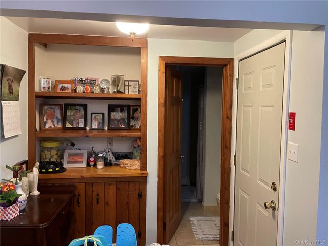 484unitB Moriches Middle Road, Manorville, NY 11949