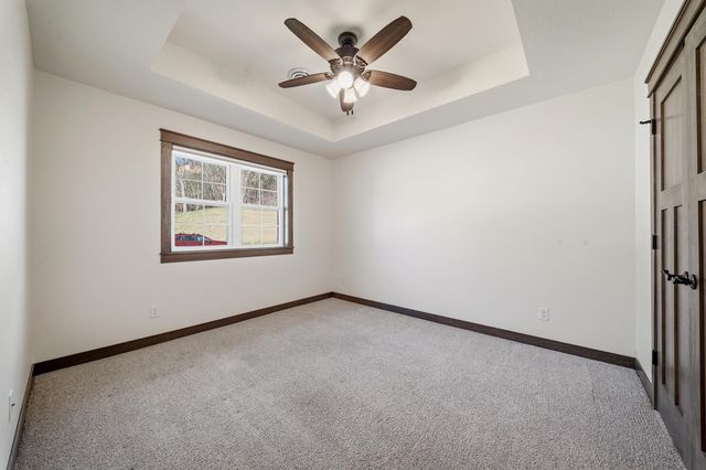 4911 Field Crest Lane, Eau Claire, WI 54701