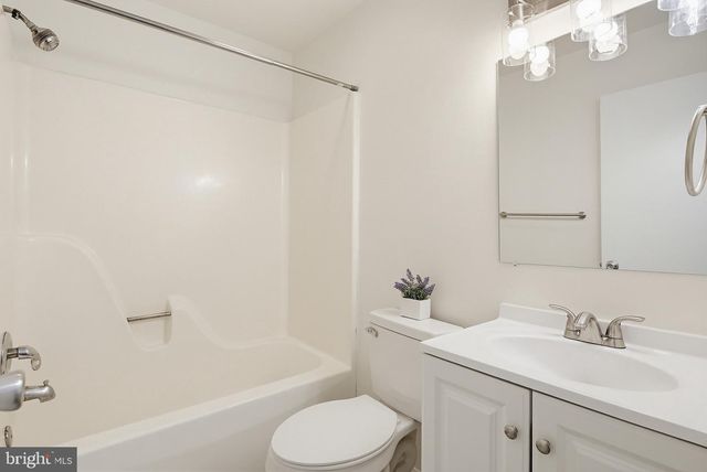 4709 HALE HAVEN DR, Ellicott City, MD 21043