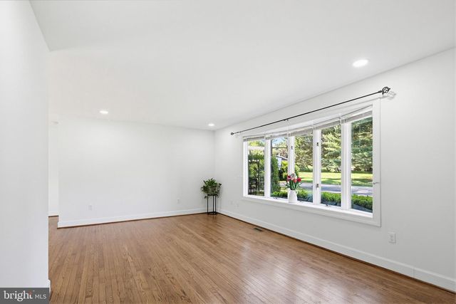 4709 HALE HAVEN DR, Ellicott City, MD 21043