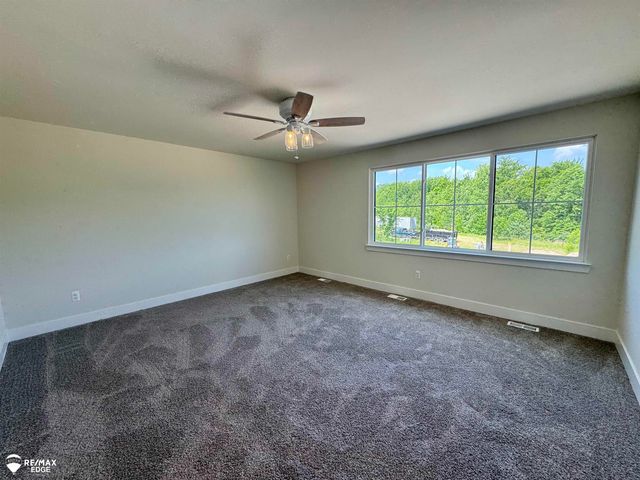 8018 Bradbury Lane, Grand Blanc, MI 48439