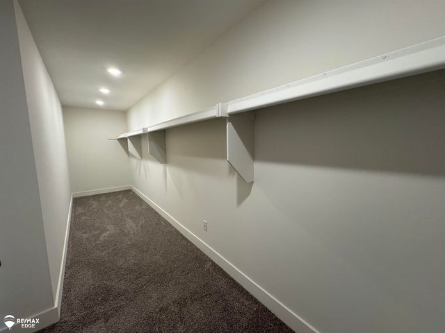 8018 Bradbury Lane, Grand Blanc, MI 48439