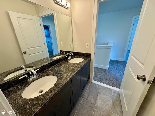 8018 Bradbury Lane, Grand Blanc, MI 48439