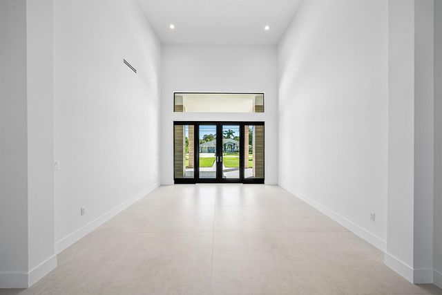 14817 Paddock Drive, Wellington, FL 33414