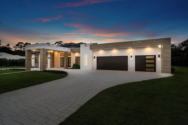 14817 Paddock Drive, Wellington, FL 33414