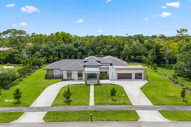 14817 Paddock Drive, Wellington, FL 33414