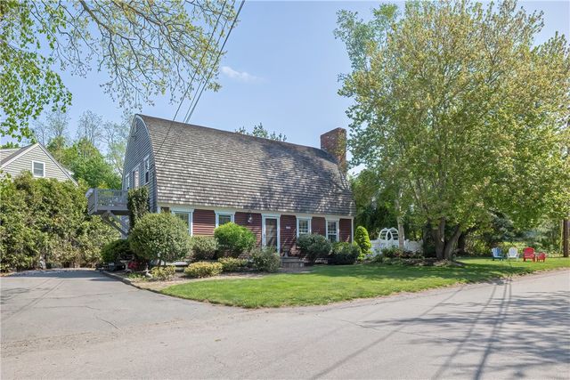 35 Fales Road, Bristol, RI 02809