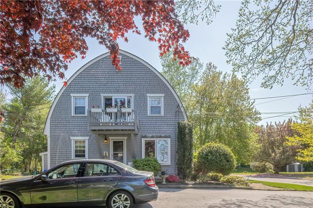 35 Fales Road, Bristol, RI 02809