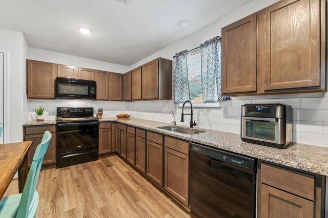 3031 Apache Street, Willis, TX 77378