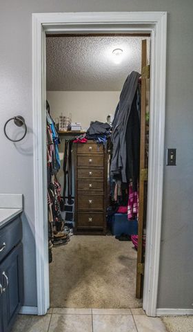 1621 Crestwood Drive, Webb City, MO 64870