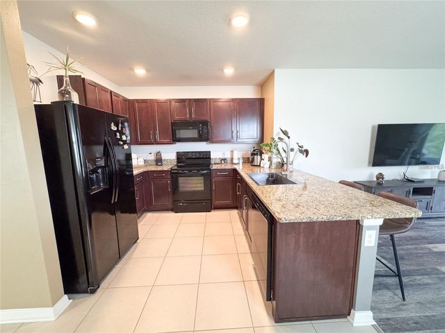 11124 LELAND GROVES DRIVE, Riverview, FL 33579