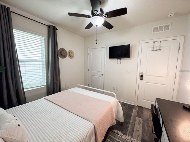 11124 LELAND GROVES DRIVE, Riverview, FL 33579