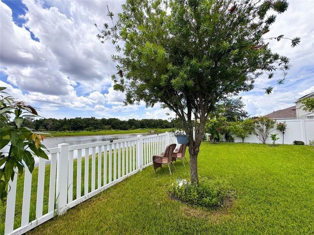 11124 LELAND GROVES DRIVE, Riverview, FL 33579