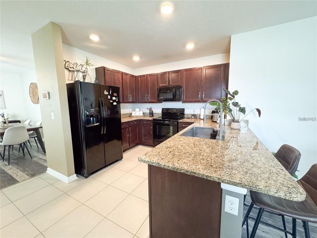 11124 LELAND GROVES DRIVE, Riverview, FL 33579