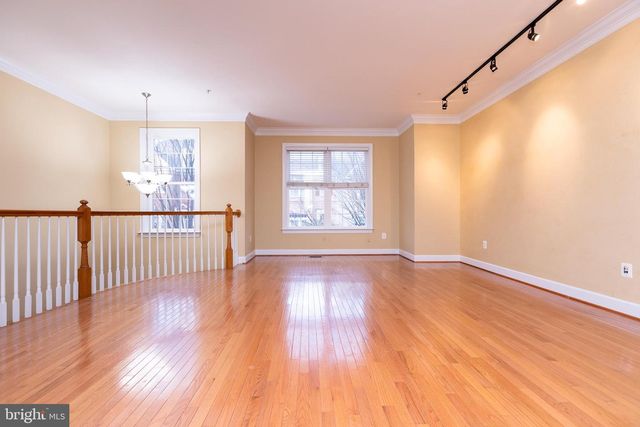 1206 MAPLE GROVE LN, Rockville, MD 20850