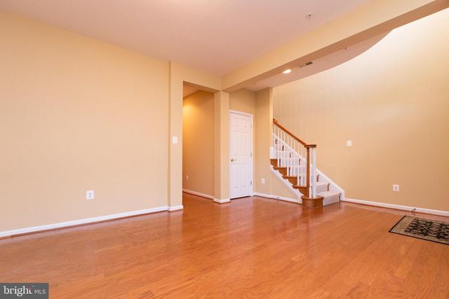 1206 MAPLE GROVE LN, Rockville, MD 20850