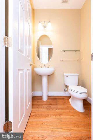 1206 MAPLE GROVE LN, Rockville, MD 20850