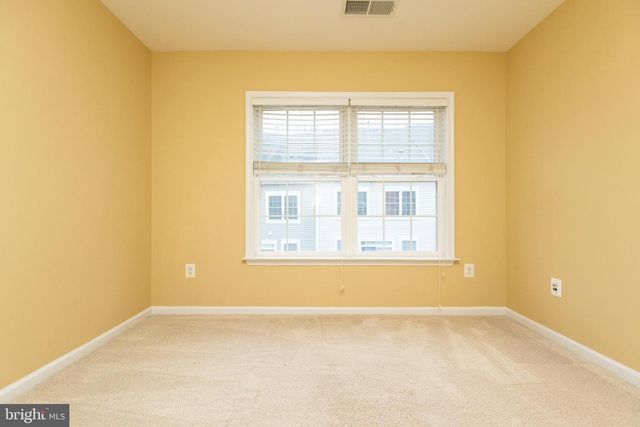 1206 MAPLE GROVE LN, Rockville, MD 20850