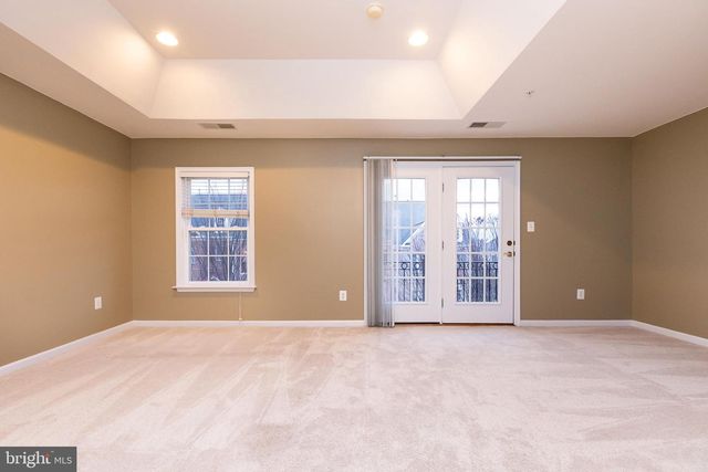 1206 MAPLE GROVE LN, Rockville, MD 20850