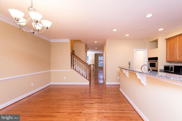 1206 MAPLE GROVE LN, Rockville, MD 20850