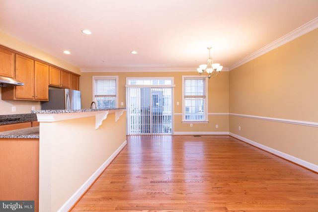 1206 MAPLE GROVE LN, Rockville, MD 20850