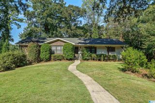 110 WOODLAND CIRCLE, Trussville, AL 35173