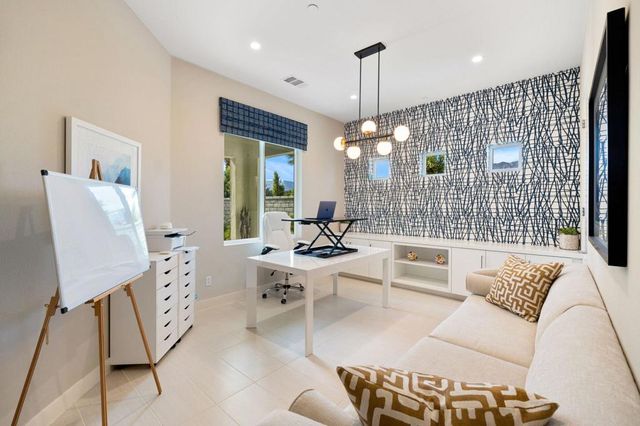 2 Iridium Way, Rancho Mirage, CA 92270