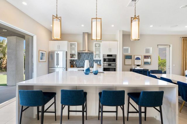 2 Iridium Way, Rancho Mirage, CA 92270