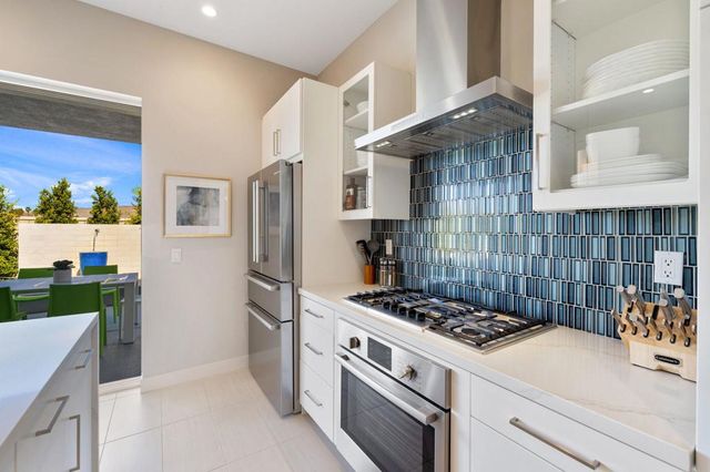 2 Iridium Way, Rancho Mirage, CA 92270