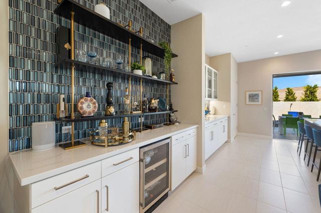 2 Iridium Way, Rancho Mirage, CA 92270