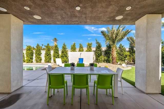 2 Iridium Way, Rancho Mirage, CA 92270