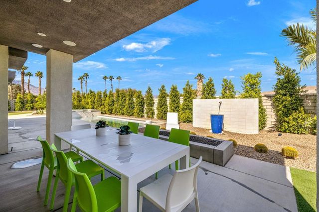 2 Iridium Way, Rancho Mirage, CA 92270