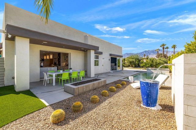 2 Iridium Way, Rancho Mirage, CA 92270