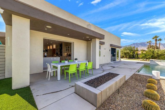 2 Iridium Way, Rancho Mirage, CA 92270