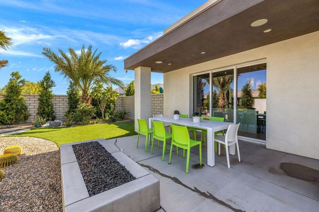 2 Iridium Way, Rancho Mirage, CA 92270