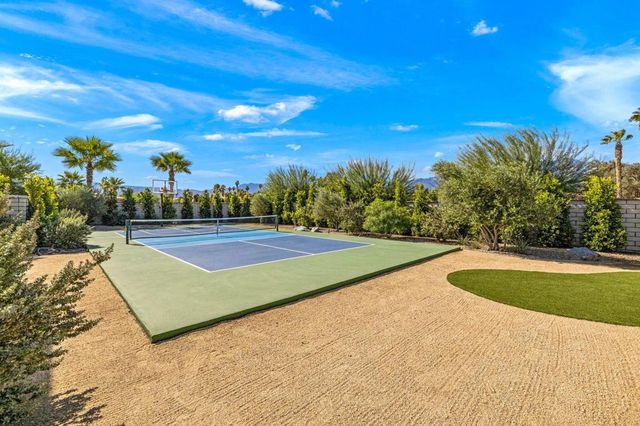 2 Iridium Way, Rancho Mirage, CA 92270