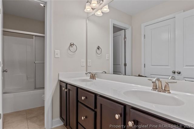 2724 Plum Ridge Road, Fayetteville, NC 28306