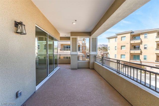 9128 Las Manaitas Avenue 301, Las Vegas, NV 89144
