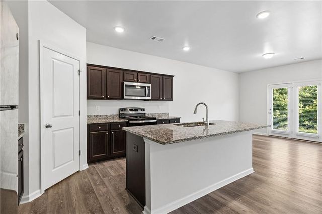 10 Easy Goer Court, Cartersville, GA 30120