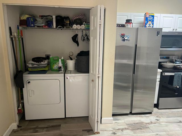 4110 Napoli Lake Drive, Riviera Beach, FL 33410