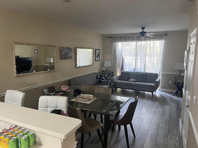 4110 Napoli Lake Drive, Riviera Beach, FL 33410