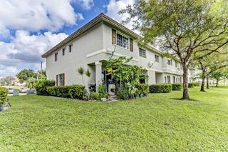 4110 Napoli Lake Drive, Riviera Beach, FL 33410