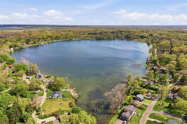 00 Norene Drive, Hamburg, MI 48139