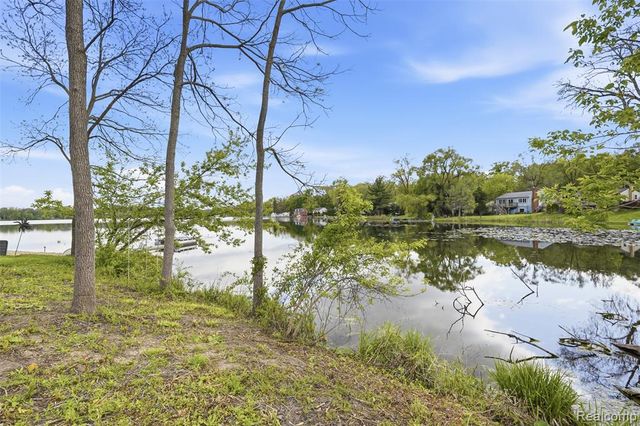 00 Norene Drive, Hamburg, MI 48139