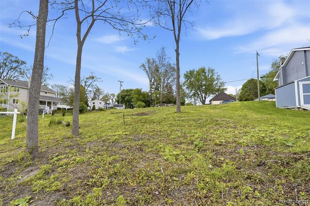 00 Norene Drive, Hamburg, MI 48139